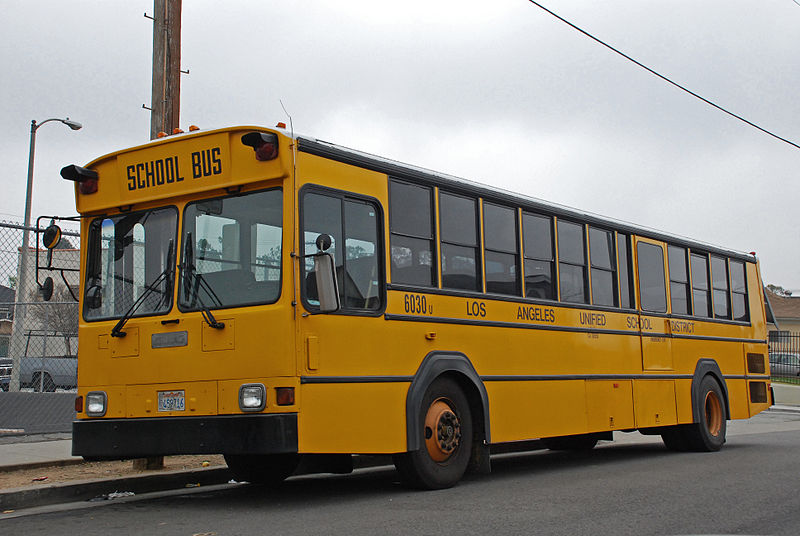 2002-gillig-phantom-school-bus-lausd.jpg