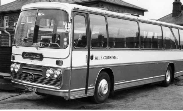 1976 Wells Continental Seddon Pennine MVX423J