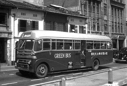 Green bus Seddon Pennine