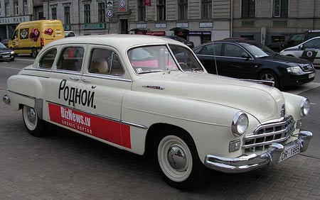 1960 GAZ-12 Limousine