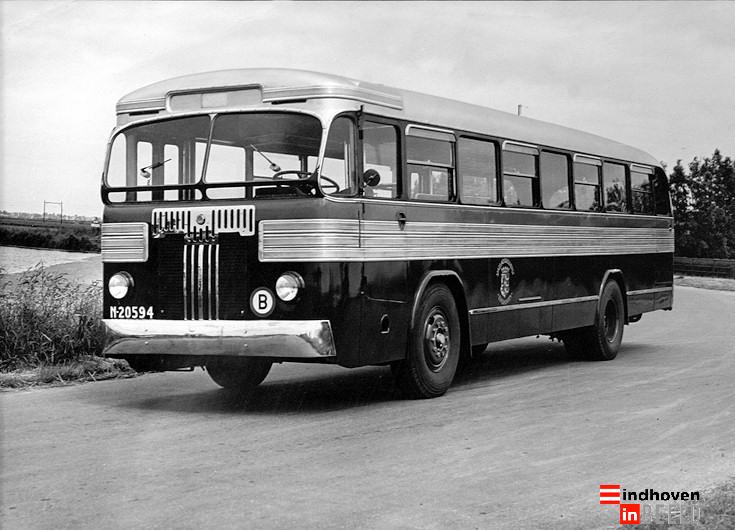 1948. Merk Kromhout carosserie Hoogeveen, deze bus is later omgebouwd met een Magirus motor