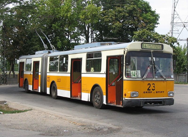 1980-built Gräf & Stift trolleybus in service in 2003 in Romania