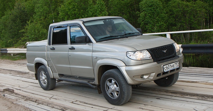 2005 UAZ Pickup
