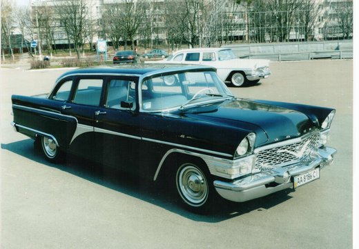 1960 GAZ-13 Chayka
