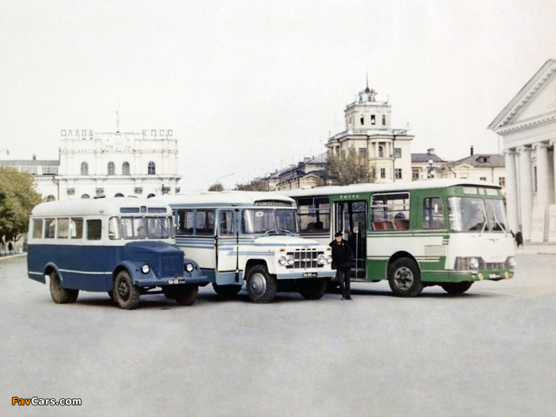 1971 kavz 651, 685, 3100 II