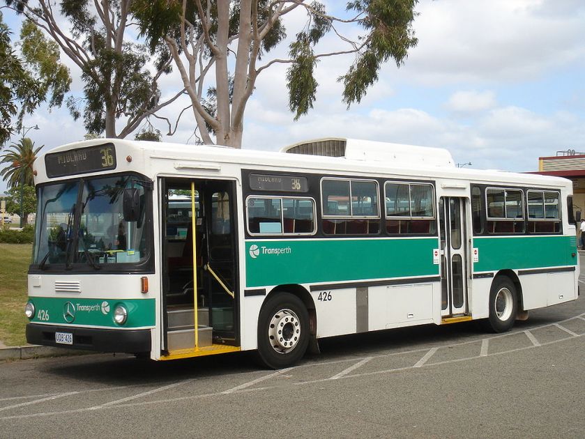 06 Transperth JW Bolton bodied O305 in Perth in September 2006
