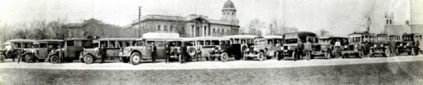 1931 Manitoba Bus Owners Association Meeting at Legislature GGB Photo