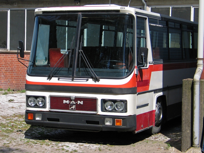 MAN SR 240 Reisebus aus den 1980er Jahren