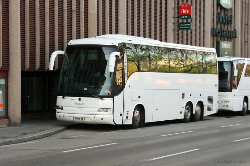 2004 MAN 24-360 with Noge Catalan Star body