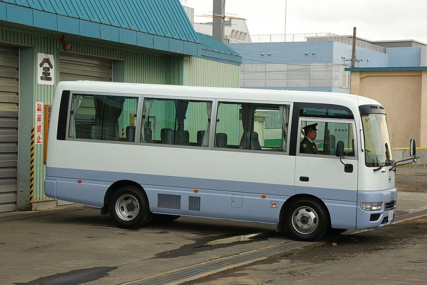 Staff_transportation_vehicle_2go