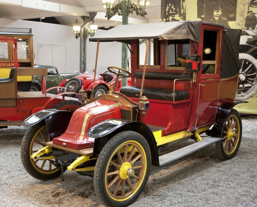 1905 renault type AG taxi