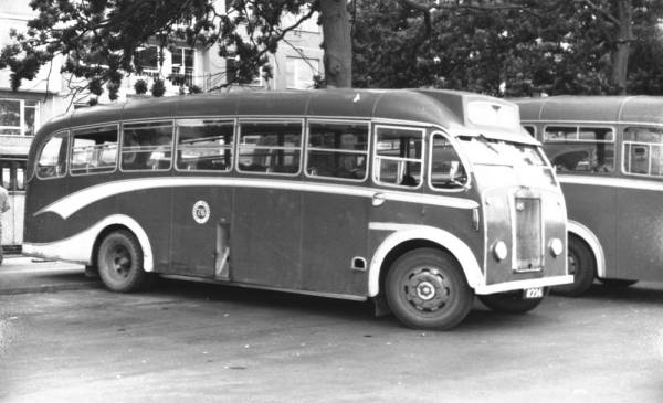 1963 Albion Victor of Guernsey Railways with Reading body gu78