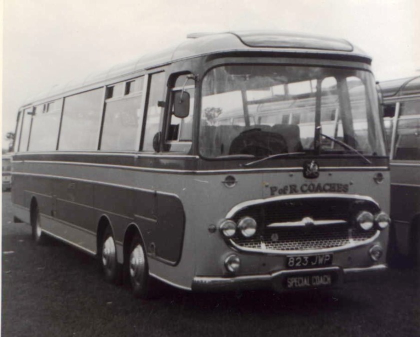 1963 Plaxton Panorama Bedford VAL14