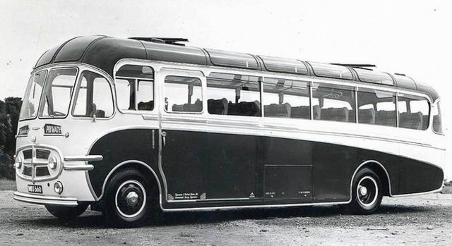 1966-bussen-commer-plaxton-venturer