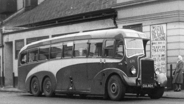 1947 6 wheel Leyland TS7T from 1936 rebodied by Heaver cul804 a