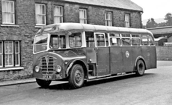 1947 Foden PVSC5 with Saunders B36F body