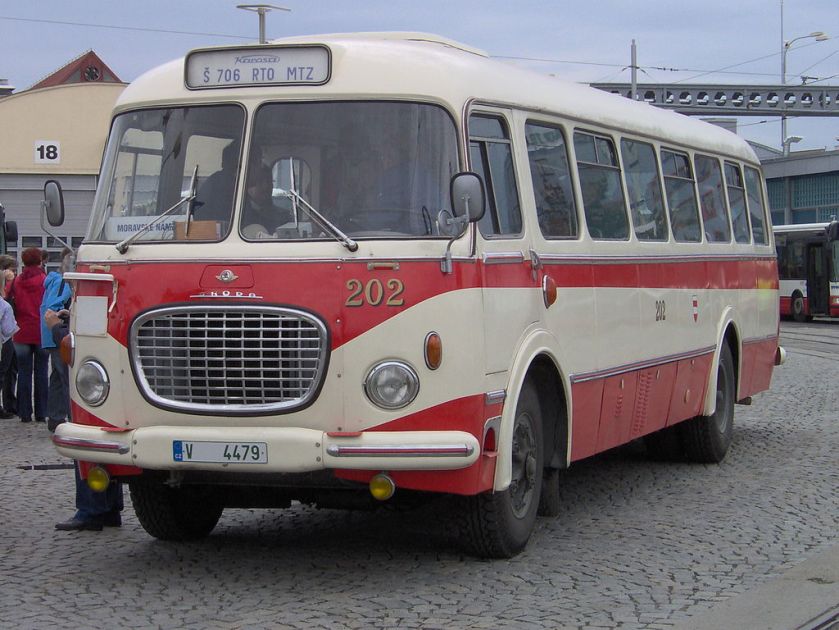 1956-72 Škoda 706 RTO