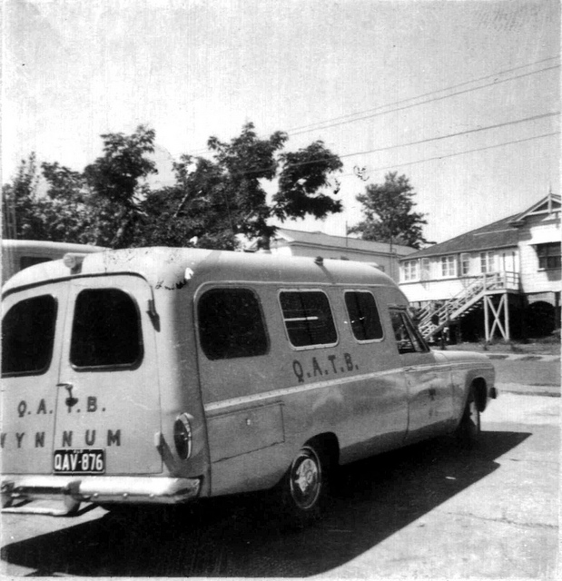 1965 Studebaker Cruiser ambulance