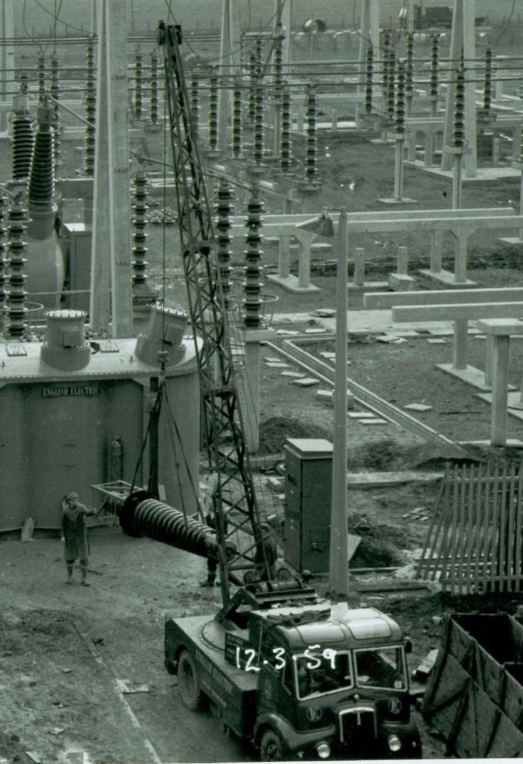 1950 Thornycroft truck crane at High Marnham Power Station