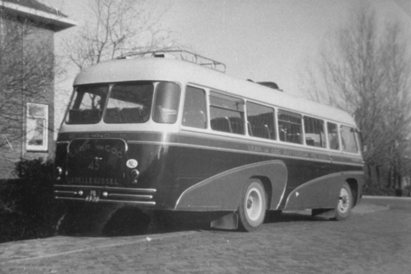 1955 Volvo 45 (serie 45-46, bouwjaar 1955) was van ca. 1958 tot eind 1962 GogNwkVolvo45