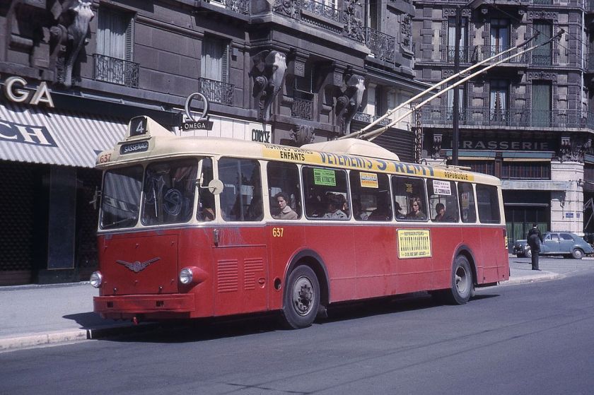 1957 Vétra VBF-model trolleybus in Grenoble in 1965. This vehicle originally served the Paris trolleybus system