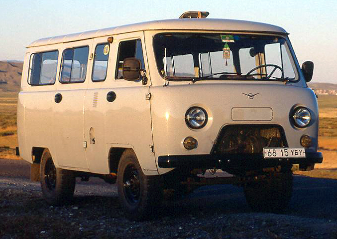 1999 UAZ-2206 Mongolië