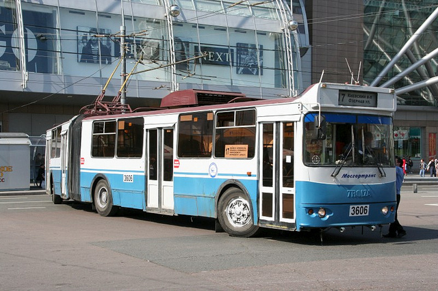 trolza-trolleybus-04
