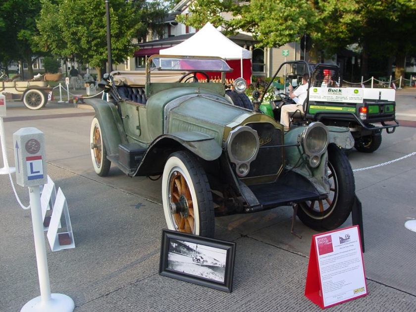 1915 Packard