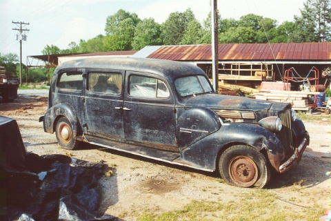 1939 Packard Limousine-Style Hearse