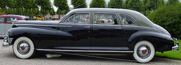 1946 Packard Clipper Super Sedan