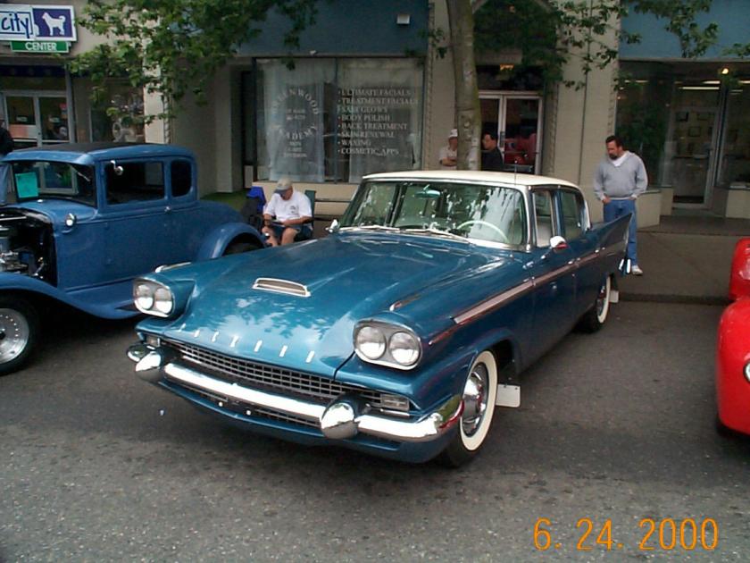 1958 Packard four door sedan front