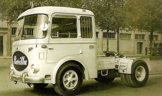 Unic 697 camion Fiat-680-n-pub-carrosse-viberti-barilla-img
