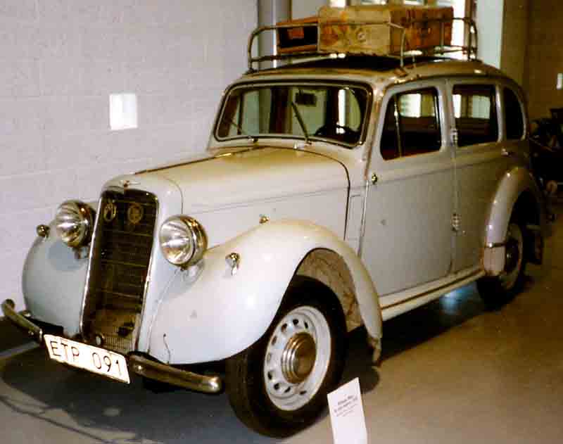 1936 Hillman Minx De Luxe 4-D Saloon