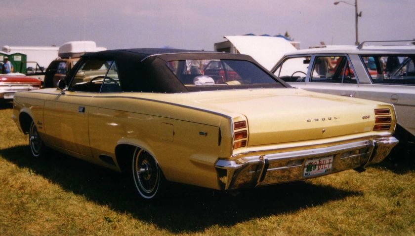 1968_AMC_Rebel_convertible_rear