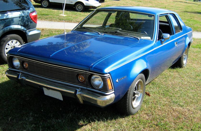 1971_AMC_Hornet_2-door_sedan_blue_f