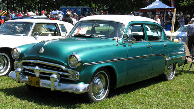 Dodge Mayfair 1954