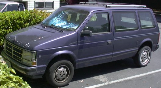 1987–90 Dodge Caravan