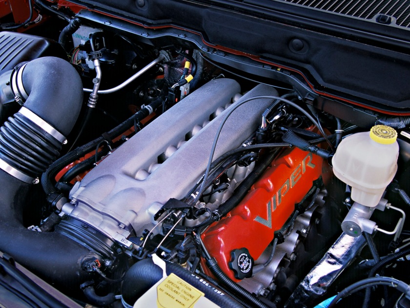 Dodge Ram SRT-10 engine (with aftermarket intake tube)