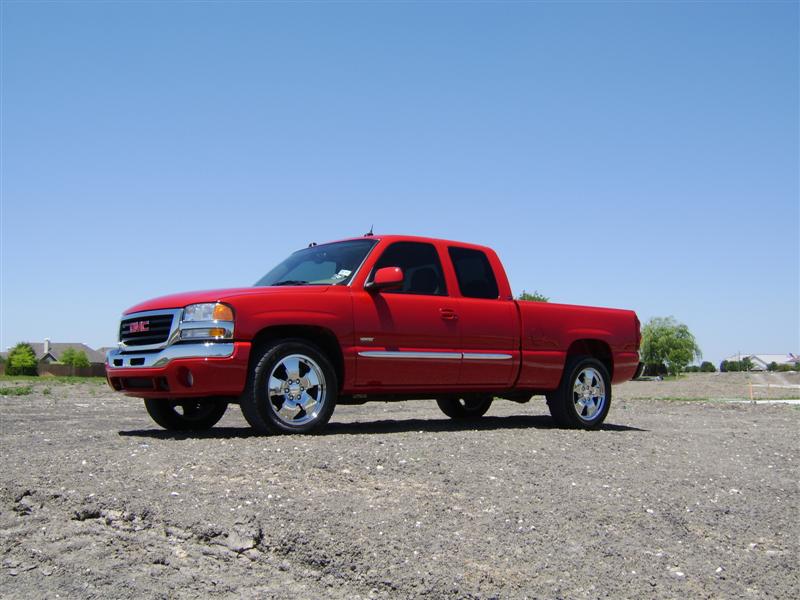 2004 GMC Sierra with VHO package