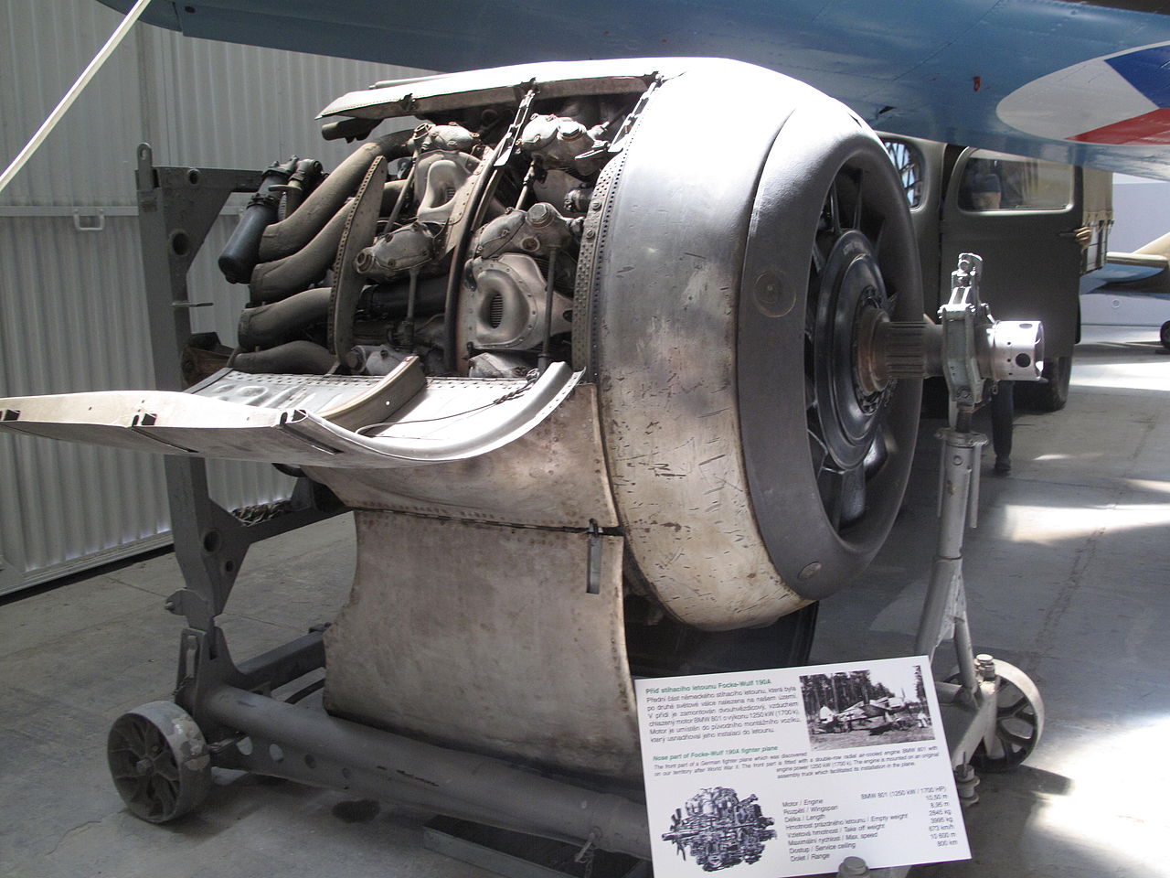 bmw-801-radial-engine-leteckc3a9-muzeum-