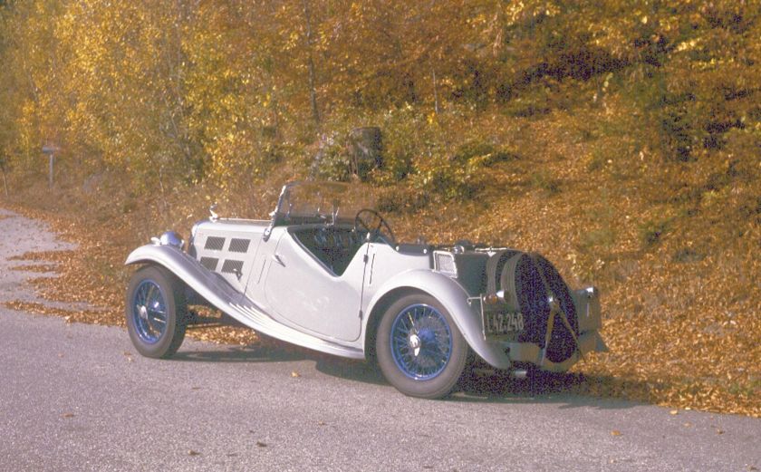 1936 Triumph Gloria Southern Cross 10.8 HP (four, 1,232 cc)