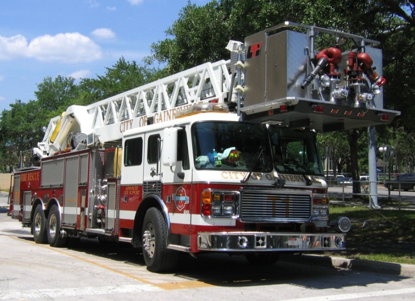 2005 2000's era American LaFrance fire truck