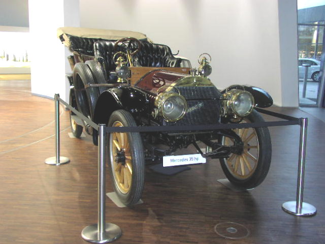 1901 Mercedes 35hp 01