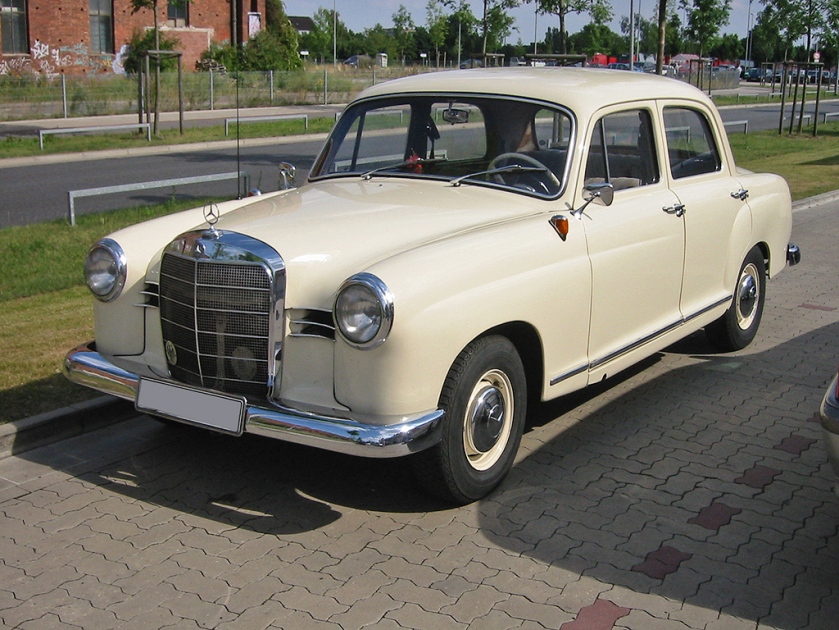 1954 Mercedes-Benz 180, nicknamed Ponton
