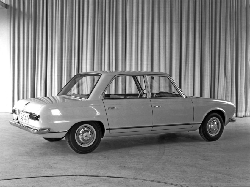 1960 Mercedes-Benz W118-W119 Prototype a