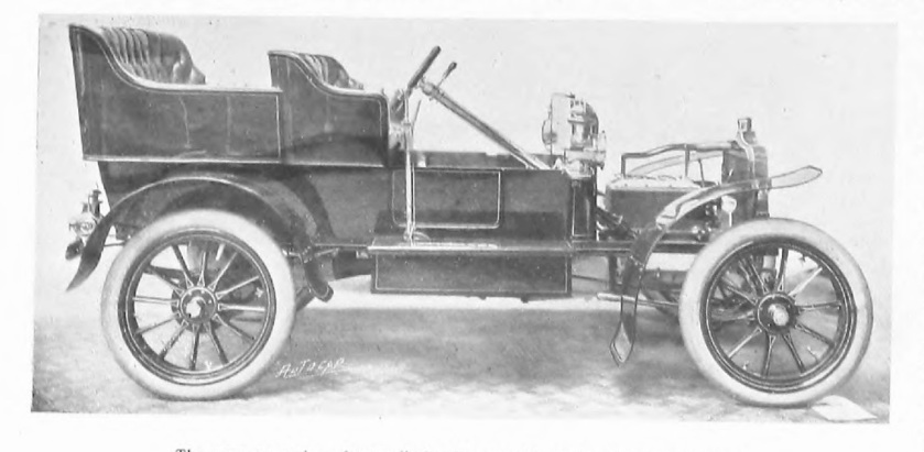 1905 Rover 10-12hp 4-cylinder car without engine bonnet