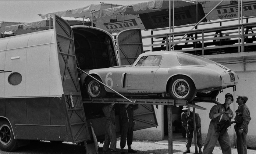 1961 Ferrari 250 GT SWB California Spyder sets world auction record price -  US$11 million