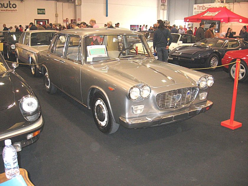 1965-lancia-flavia-pininfarina-mk1