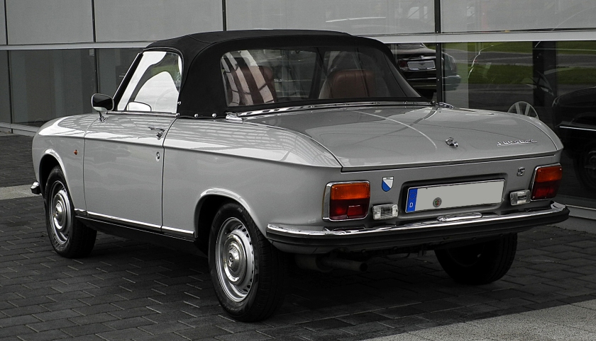 1969-peugeot-304-cabriolet-pininfarina