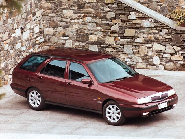 1996-lancia-kappa-station-wagon-pininfarina